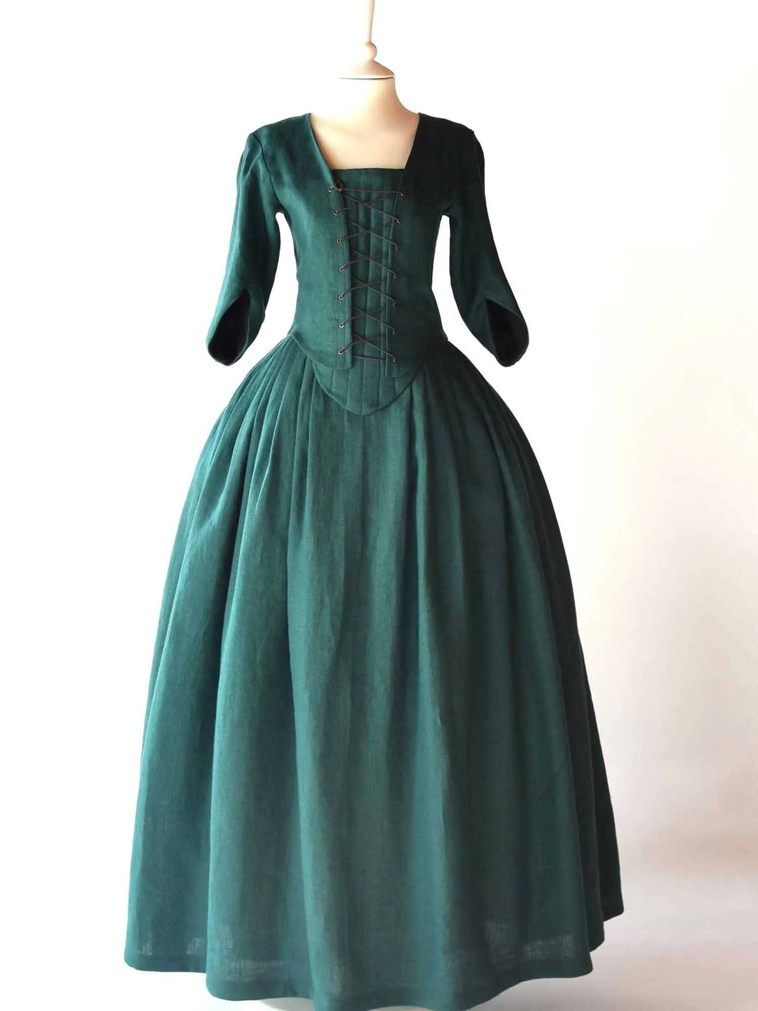 Historical Costume in Dark Green Linen - Atelier Serraspina