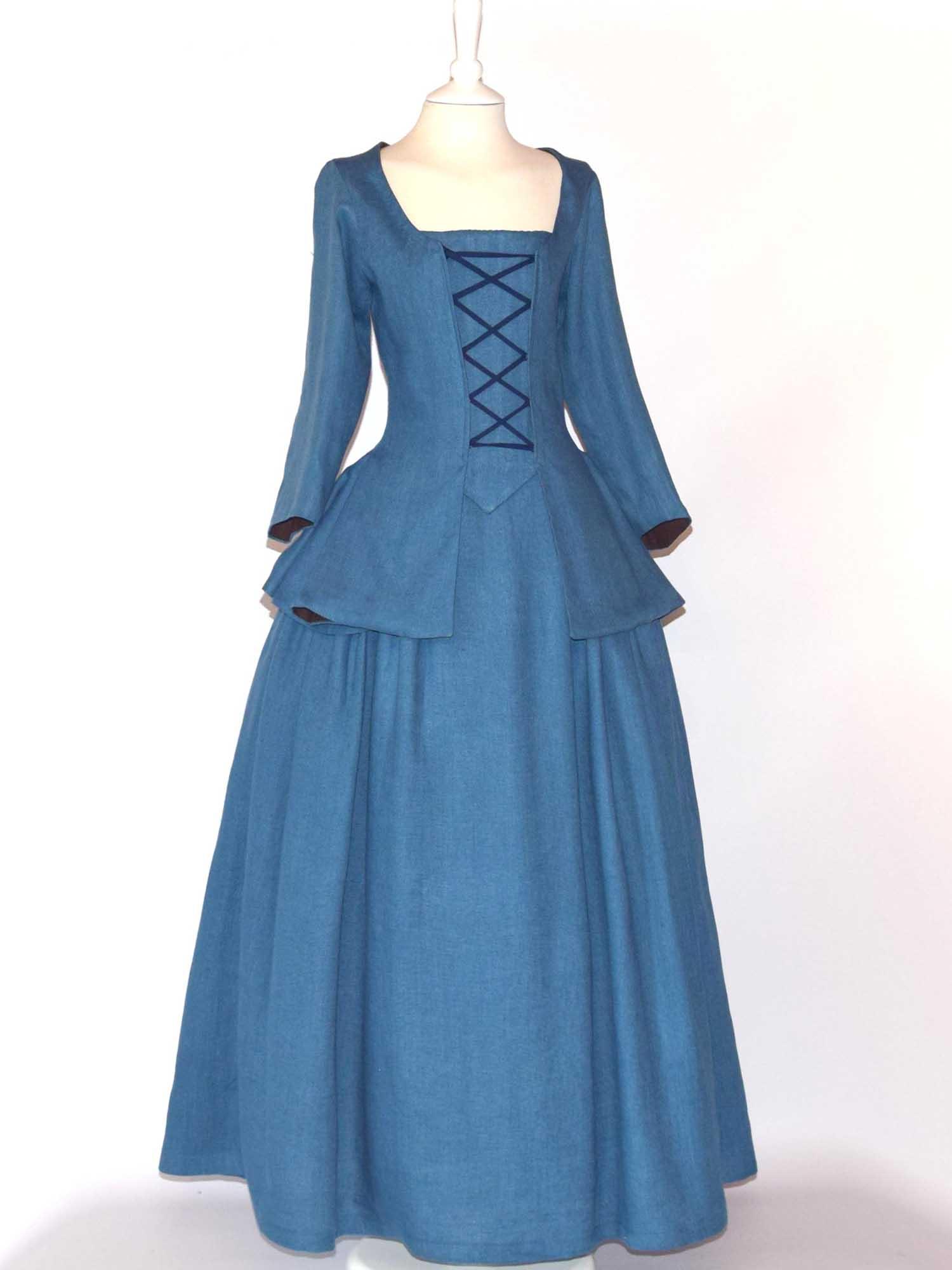 JANET, Colonial Costume in Steel Blue Linen - Atelier Serraspina - Costume 18ème siècle en lin bleu acier