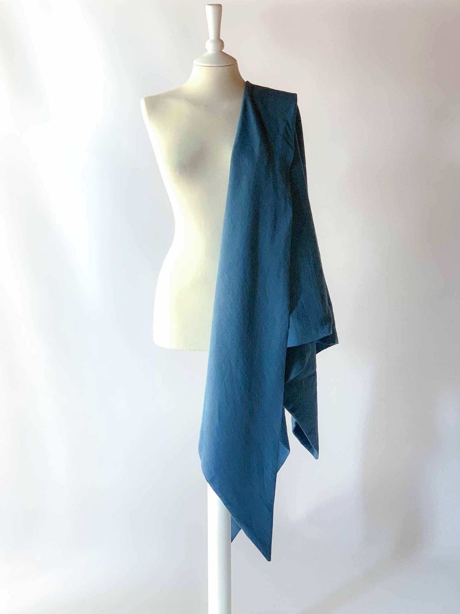Large Linen Shawl in Steel Blue Linen - Atelier Serraspina