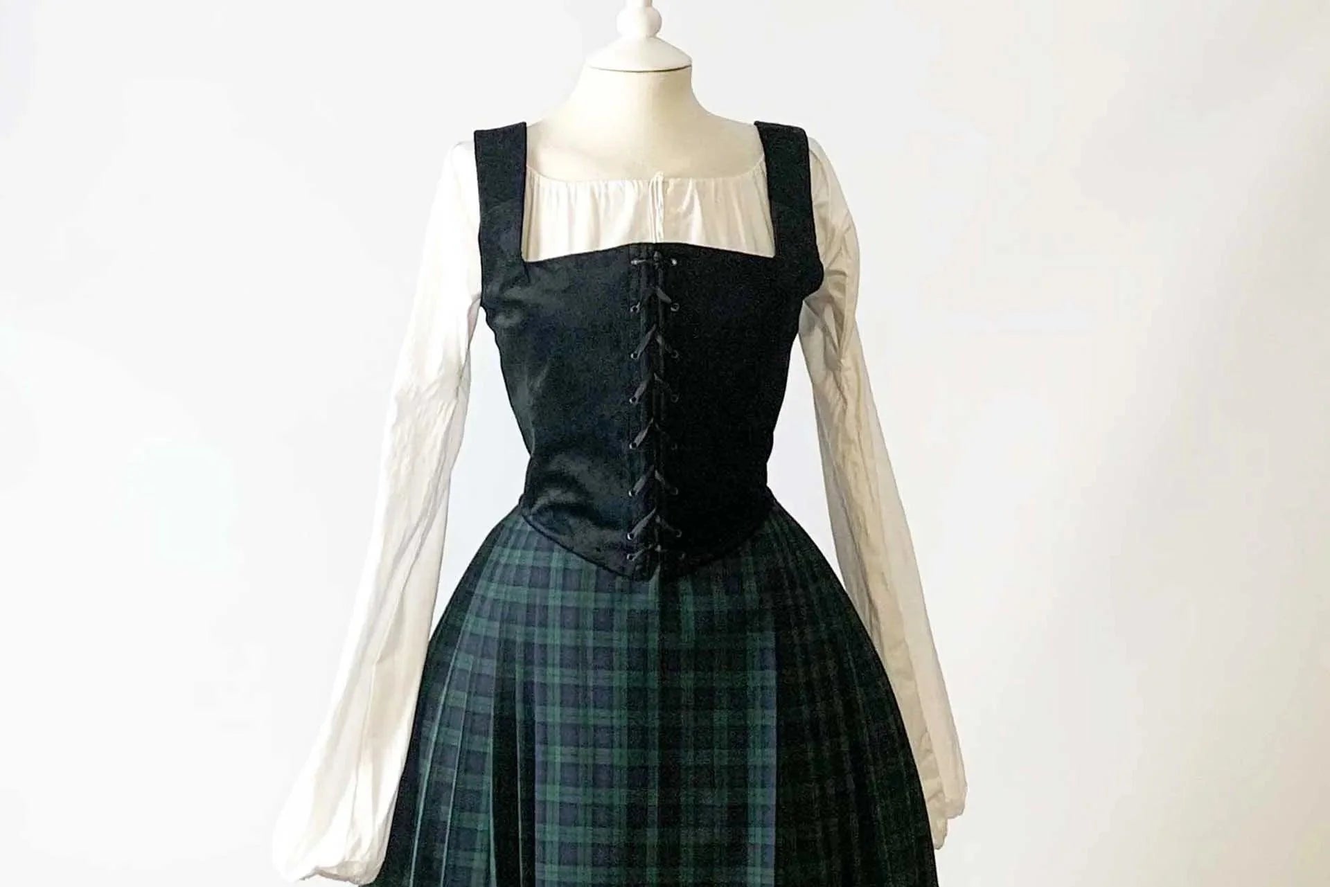 Renaissance Costumes - ANN Collection