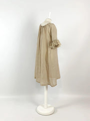 18th-Century Chemise, Ruffled Thin Linen Shift - Historical Undergarments - Atelier Serraspina