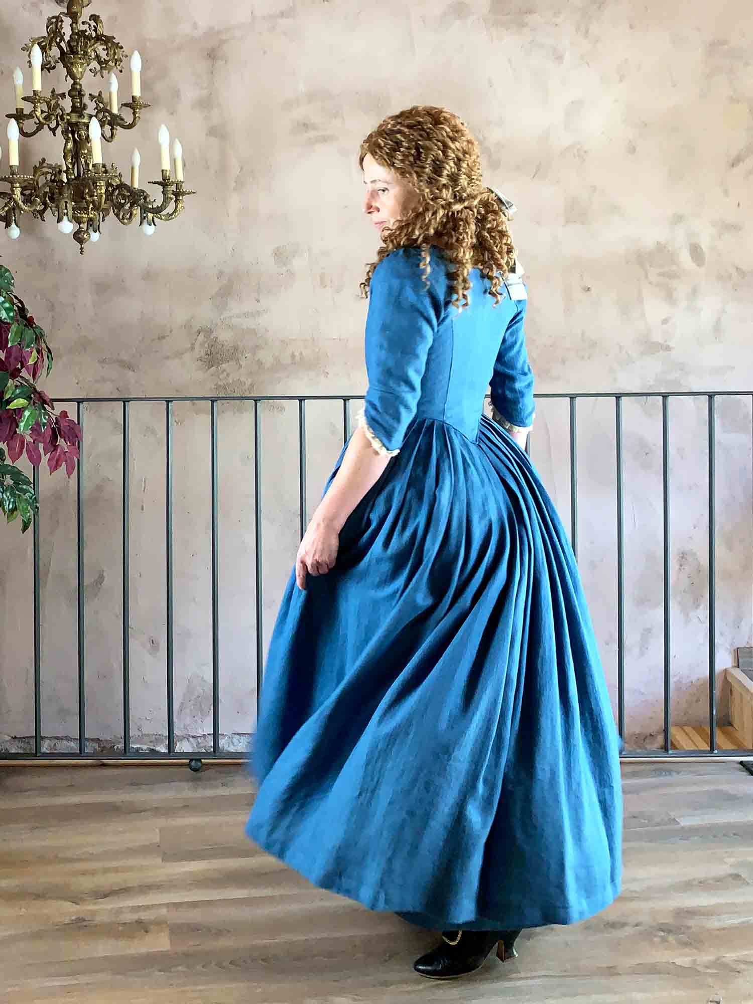 18th Century Overdress in Steel Blue Linen - Atelier Serraspina
