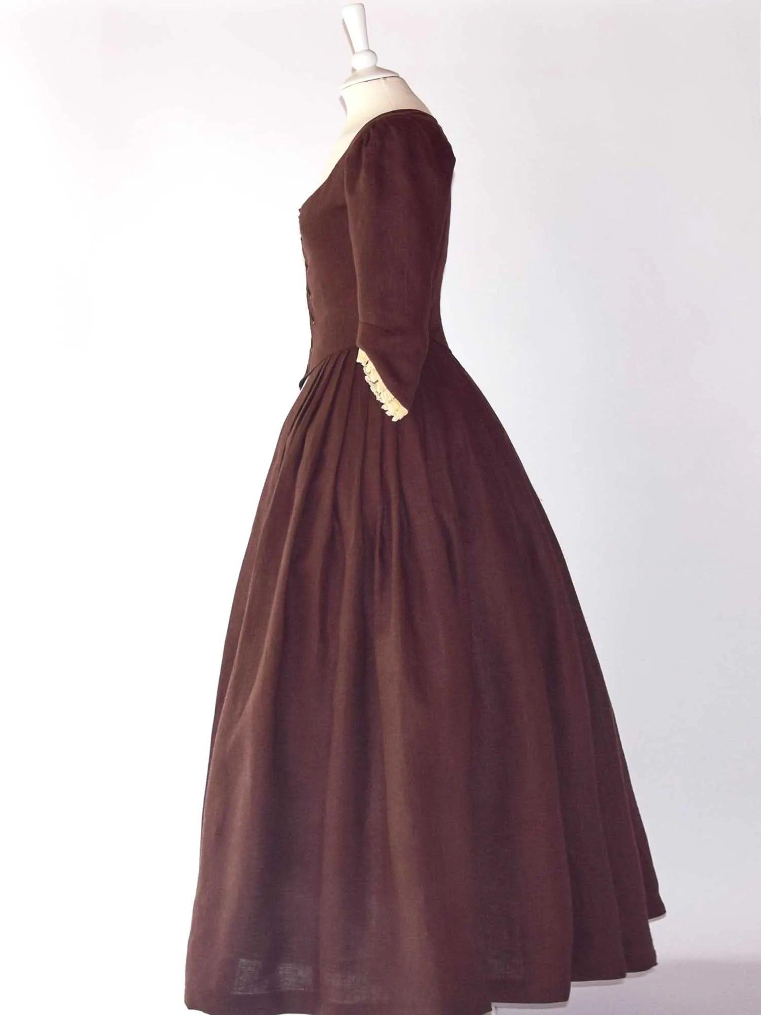 18th Century Overdress in Chocolate Linen & Skirt - Atelier Serraspina