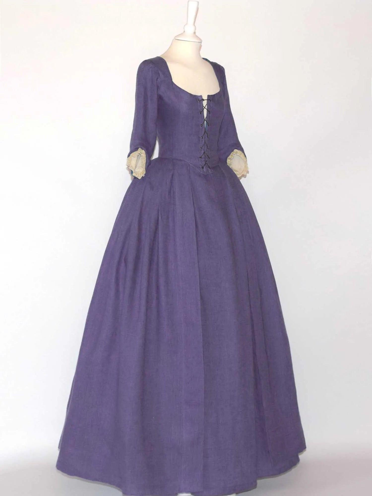18th Century Overdress in Purple Linen &amp; Skirt - Atelier Serraspina