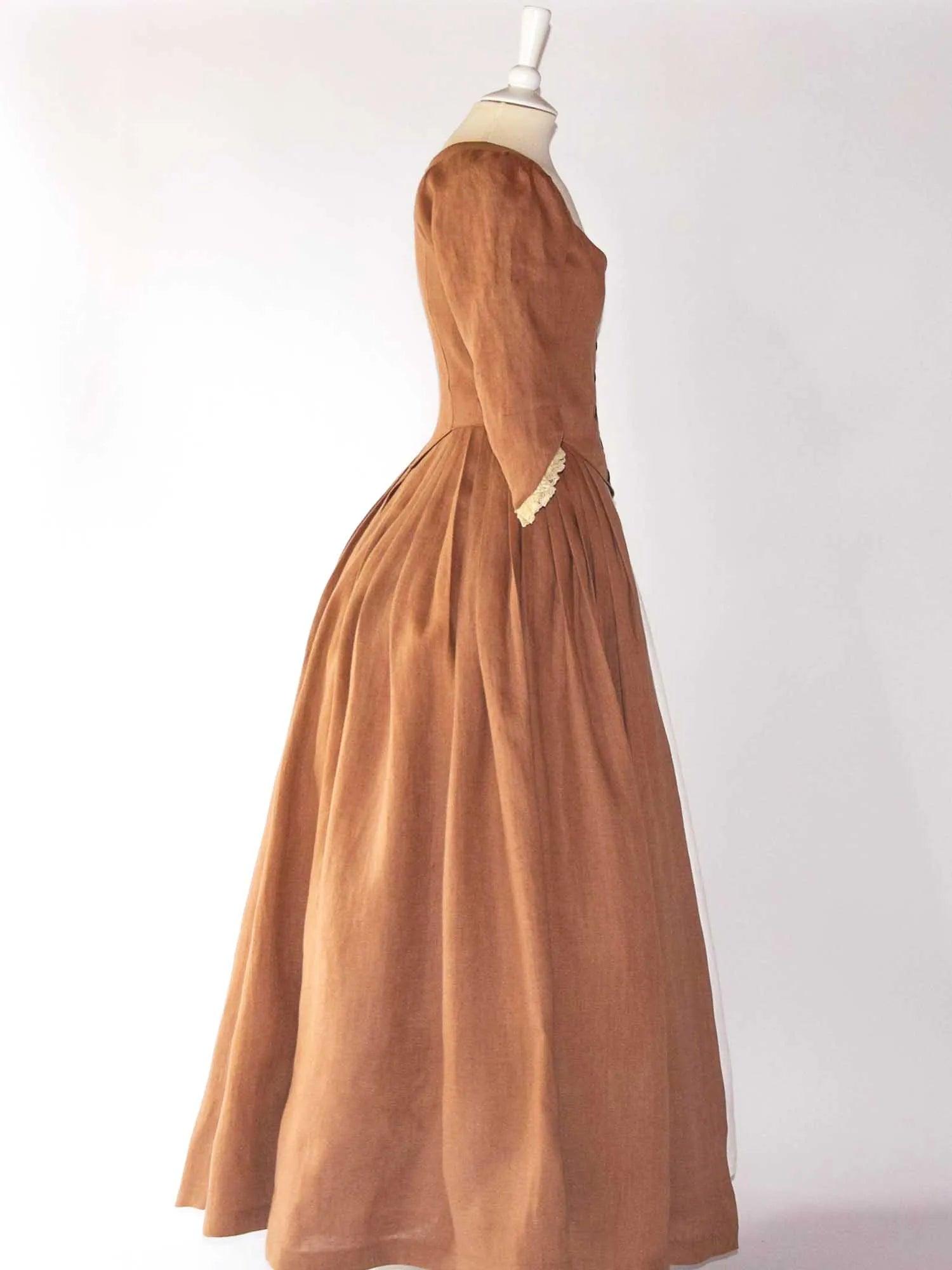 18th Century Overdress in Toffee Linen & Skirt - Atelier Serraspina
