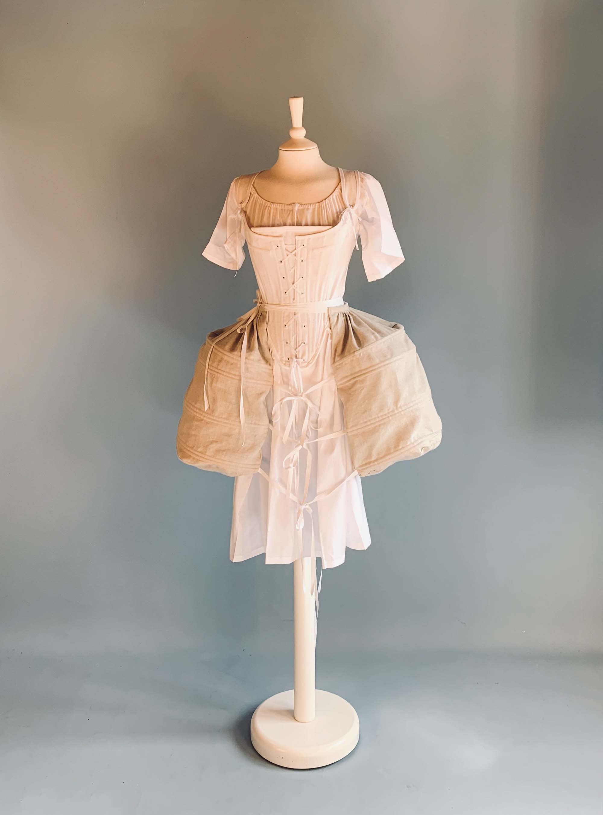 18th Century Panniers in Undyed Linen - Atelier Serraspina - Handcrafted Historical Costumes