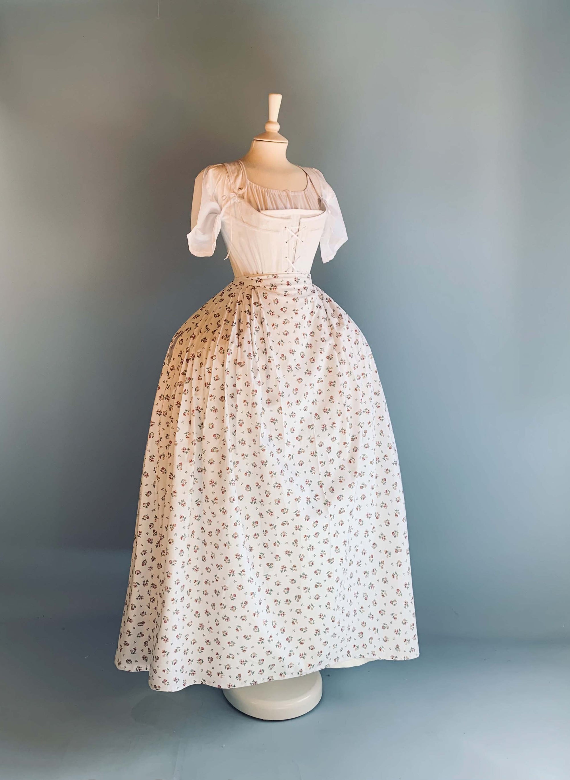 18th-Century Skirt in White Floral Cotton - Atelier Serraspina Handcrafted Historical Costumes
