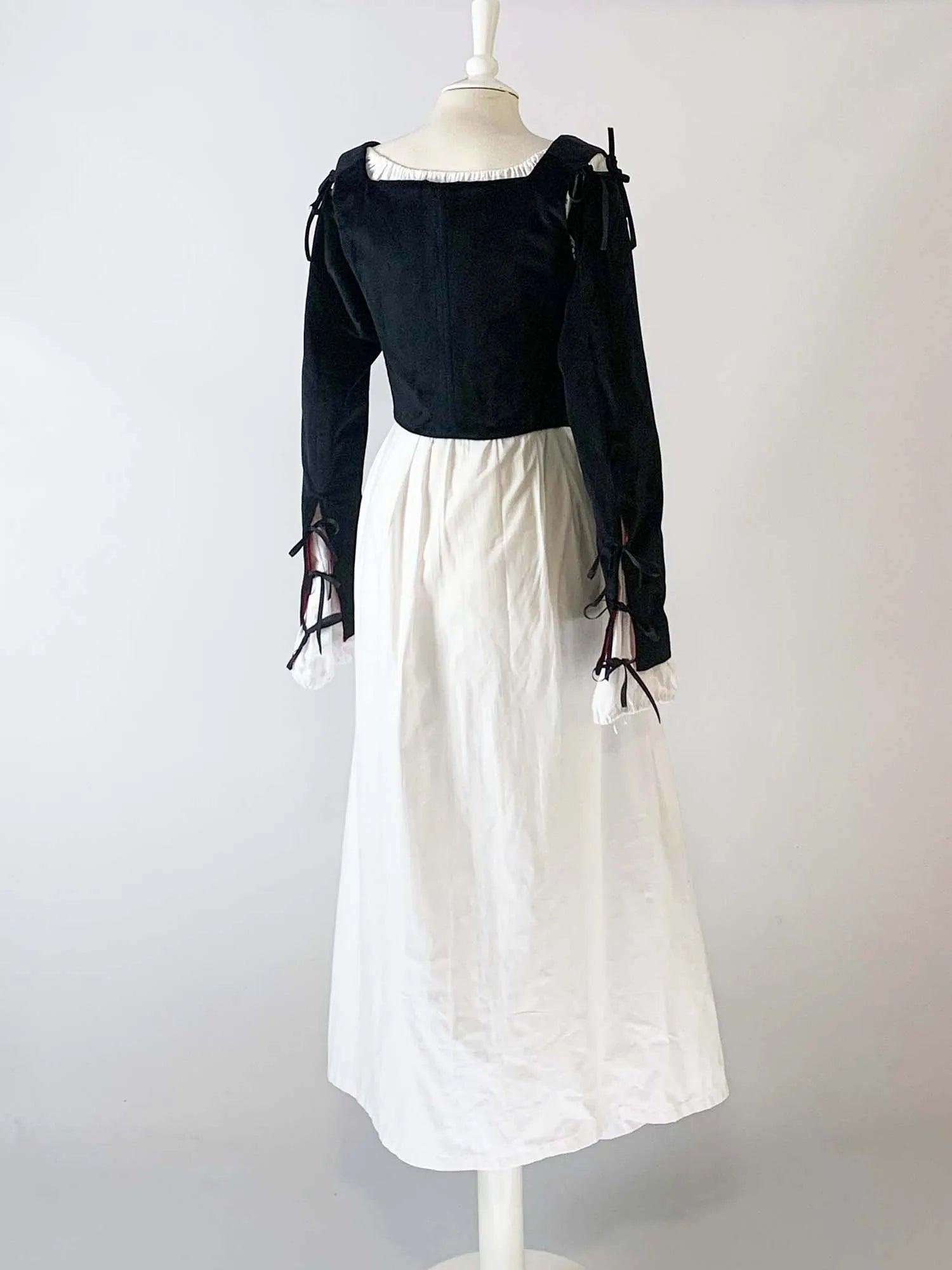 ANN, Renaissance Corset in Black Velvet with Removable Sleeves - Atelier Serraspina