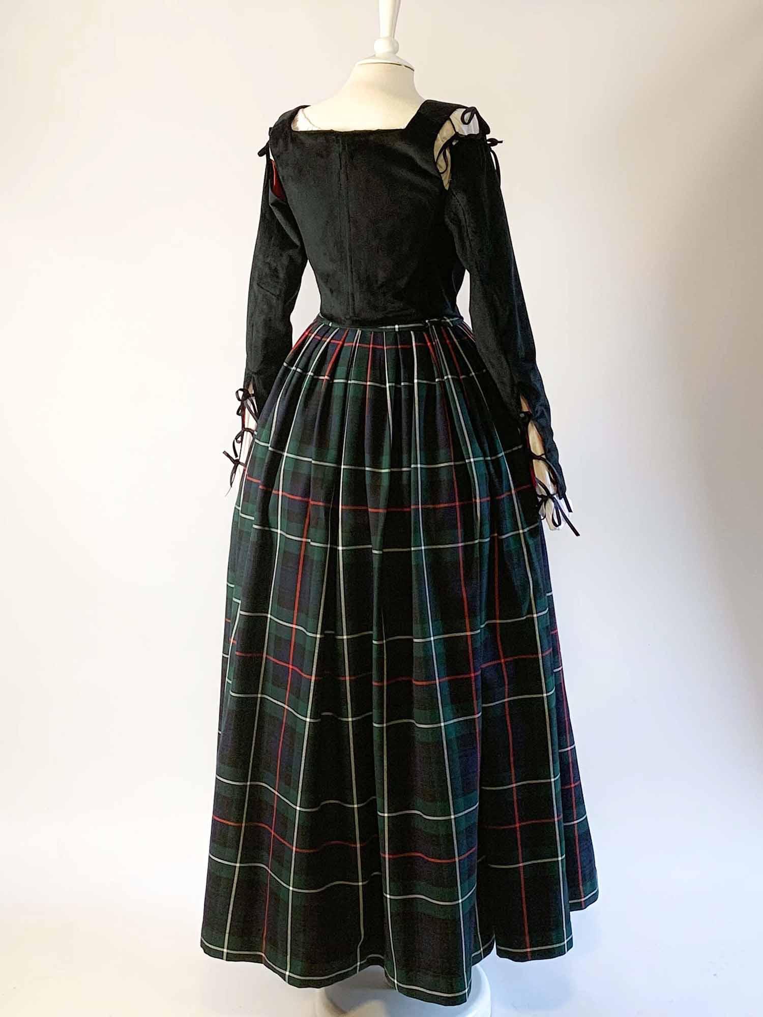 ANN, Renaissance Costume in Black Velvet with Sleeves &amp; Mackenzie Tartan Skirt - Atelier Serraspina