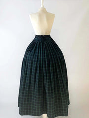 BRIANA, Long Plaid Skirt in Blackwatch Tartan (small pattern) - Atelier Serraspina