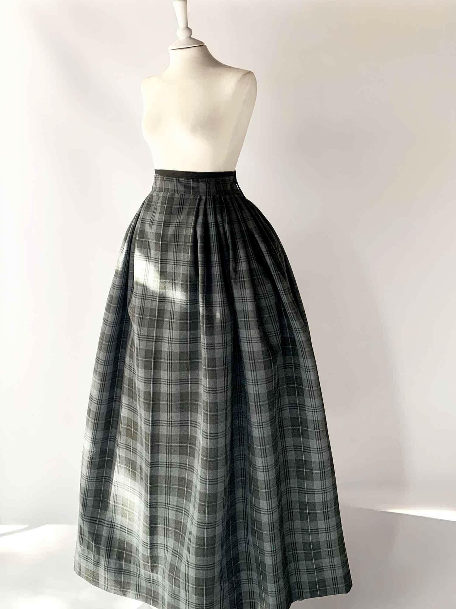 Plaid Skirt in Granite Grey Tartan - Atelier Serraspina