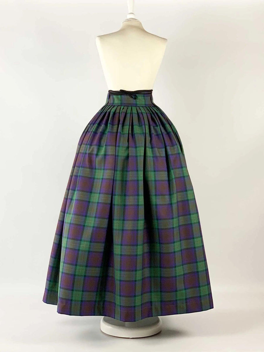 BRIANA, Long Plaid Skirt in Isle Of Skye Tartan - Atelier Serraspina