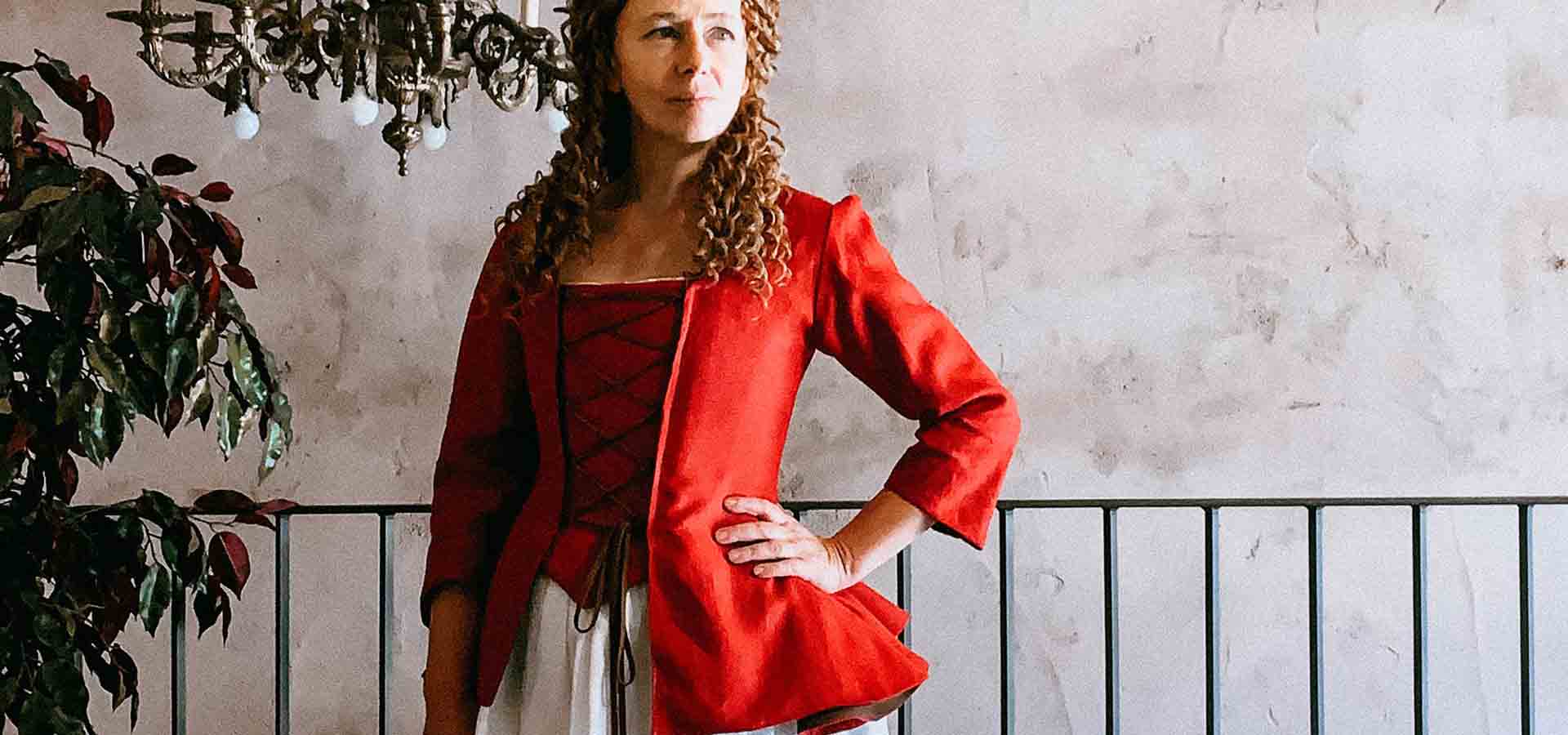 Janet, Colonial Jacket in Cherry Red Linen - Atelier Serraspina
