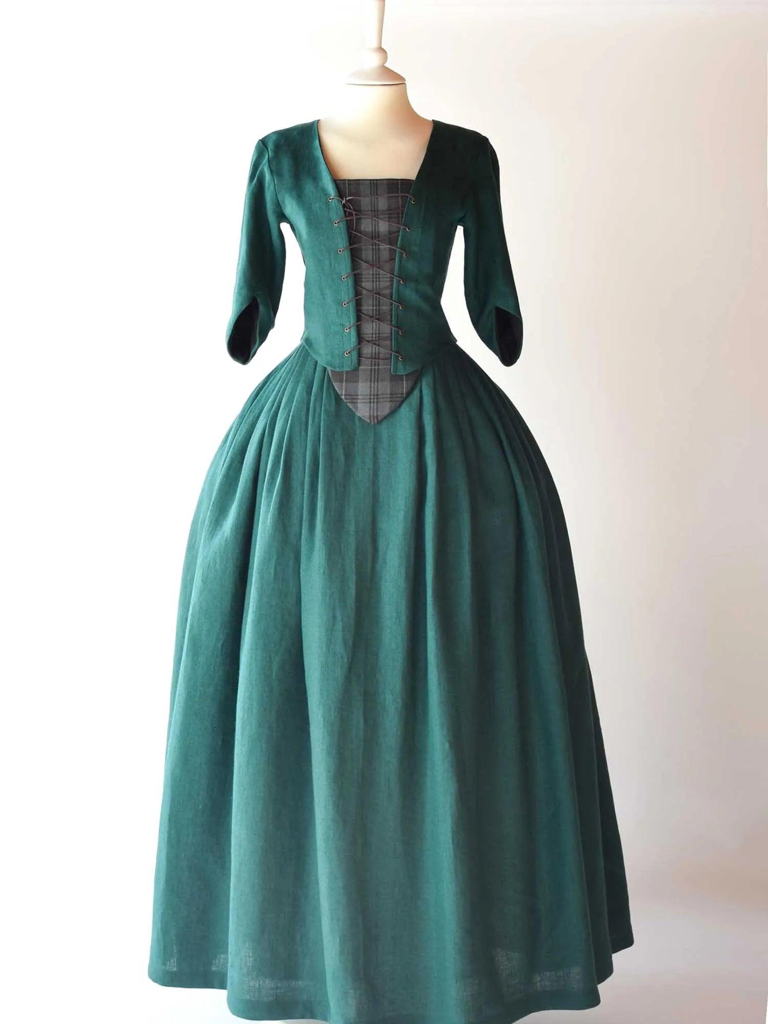 Historical Costume in Dark Green Linen &amp; Silver Granite Tartan - Atelier Serraspina