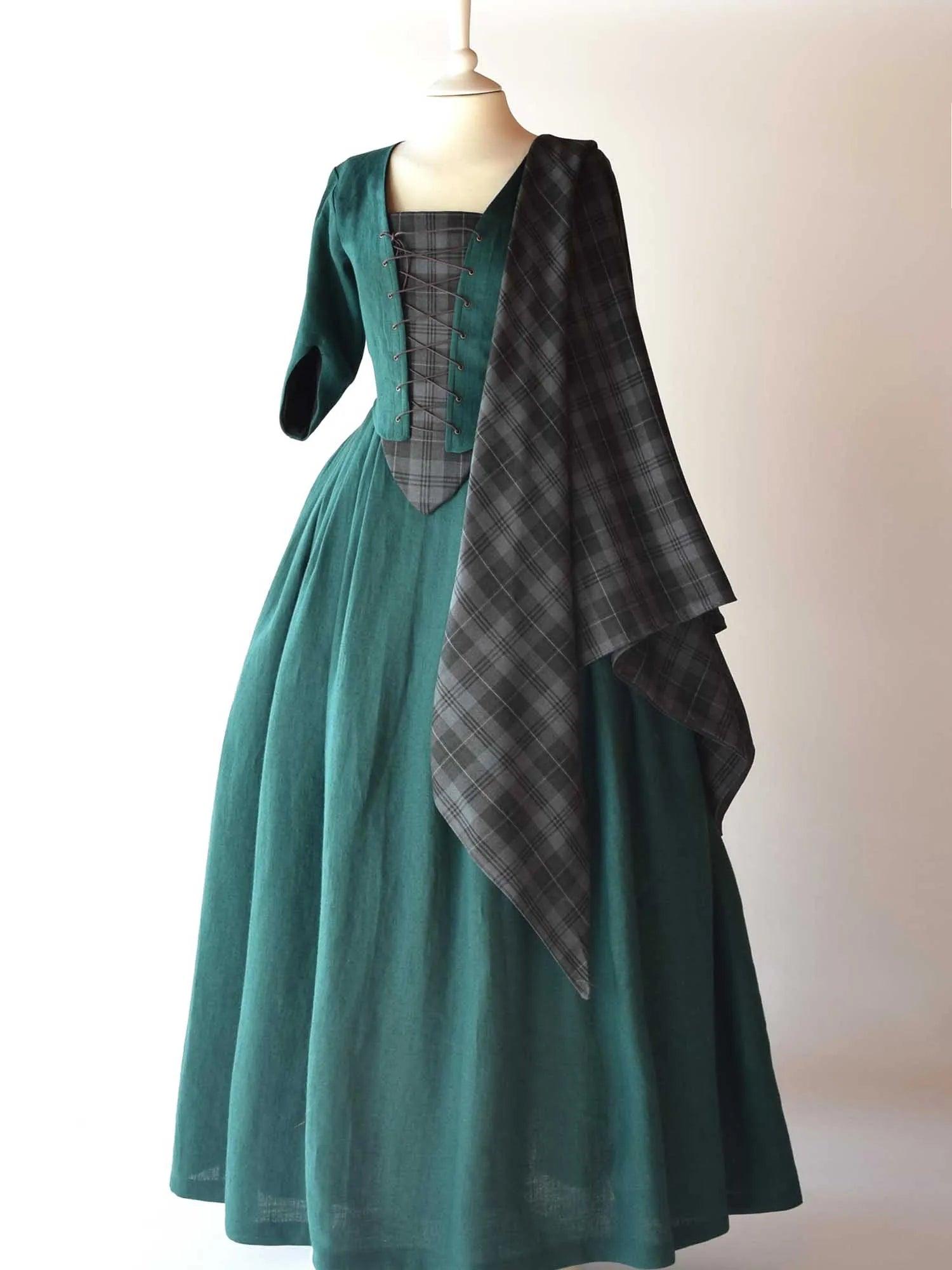 Historical Costume in Dark Green Linen & Silver Granite Tartan - Atelier Serraspina
