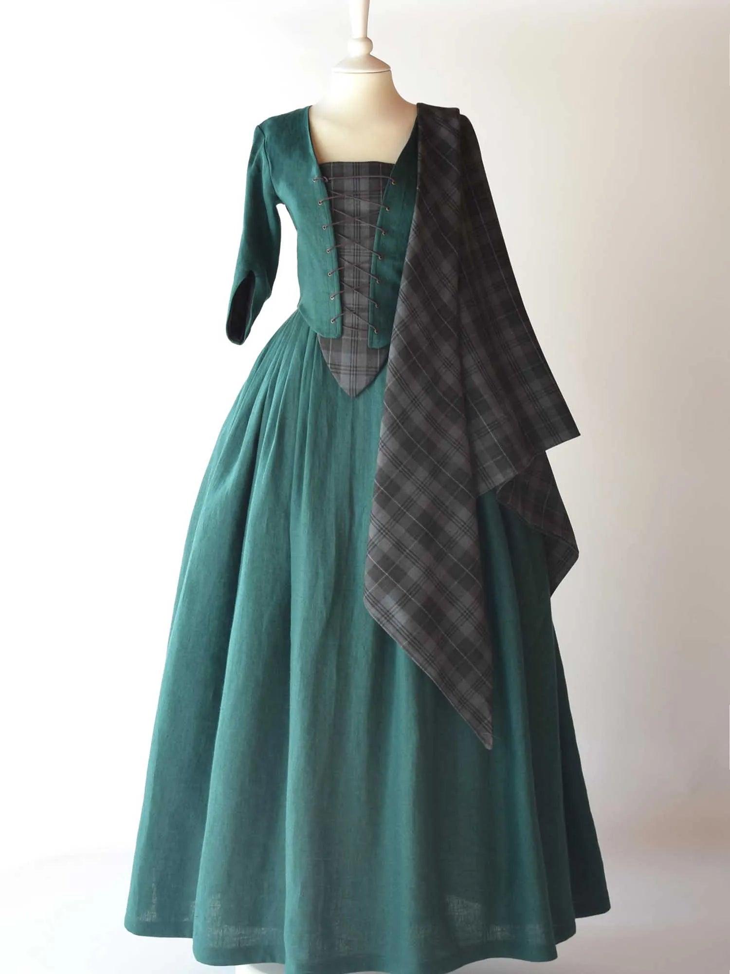 Historical Costume in Dark Green Linen & Silver Granite Tartan - Atelier Serraspina