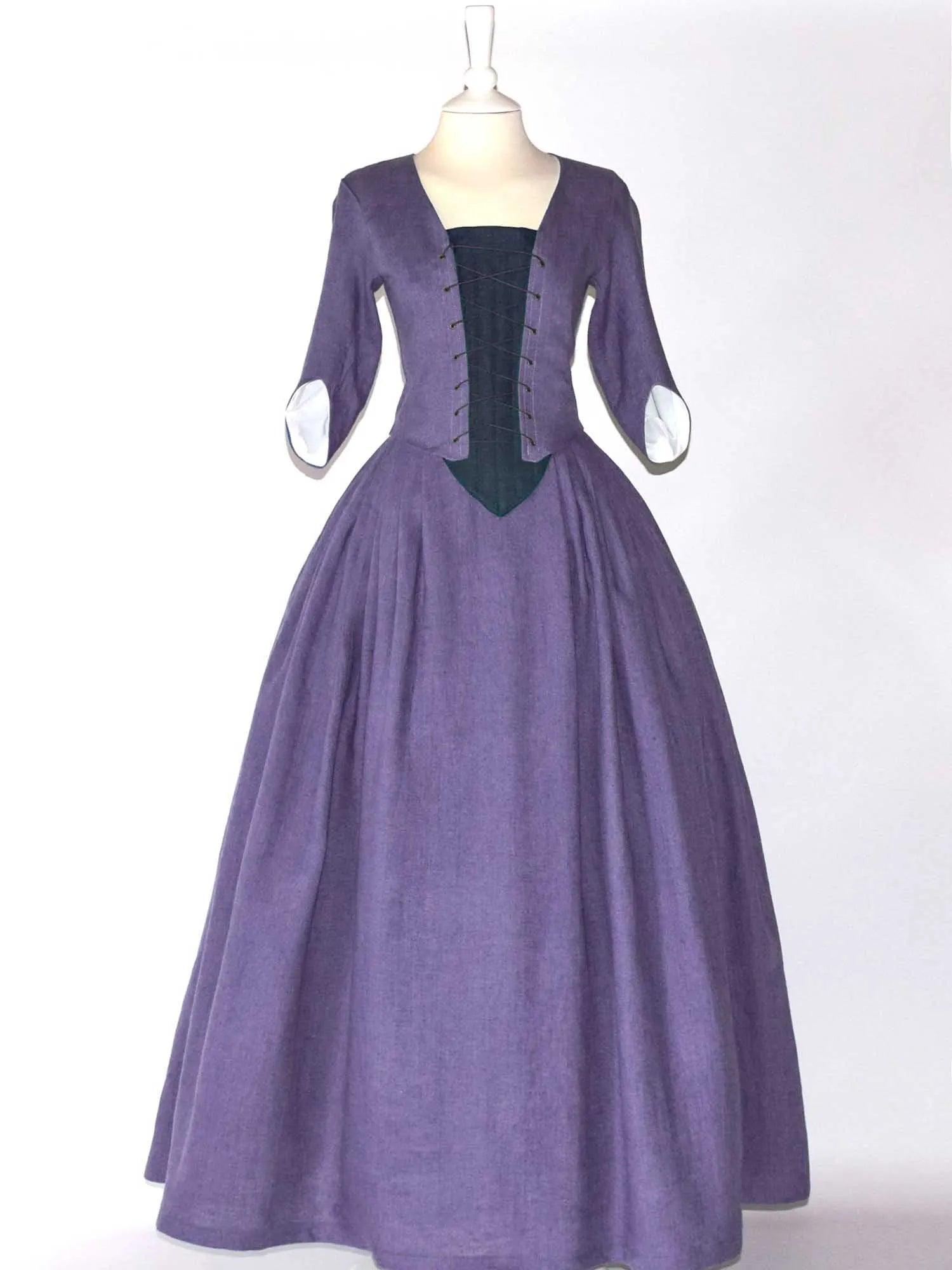 Historical Costume in Plum Purple Linen - Atelier Serraspina