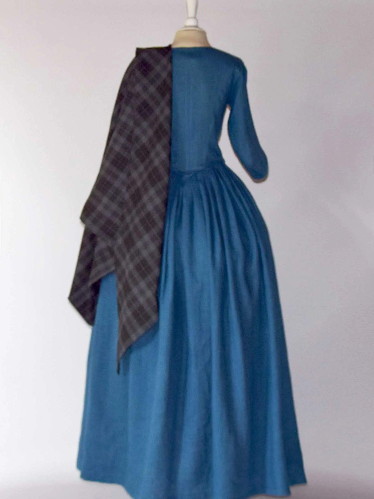 Historical Costume in Steel Blue Linen &amp; Silver Granite Tartan - Atelier Serraspina