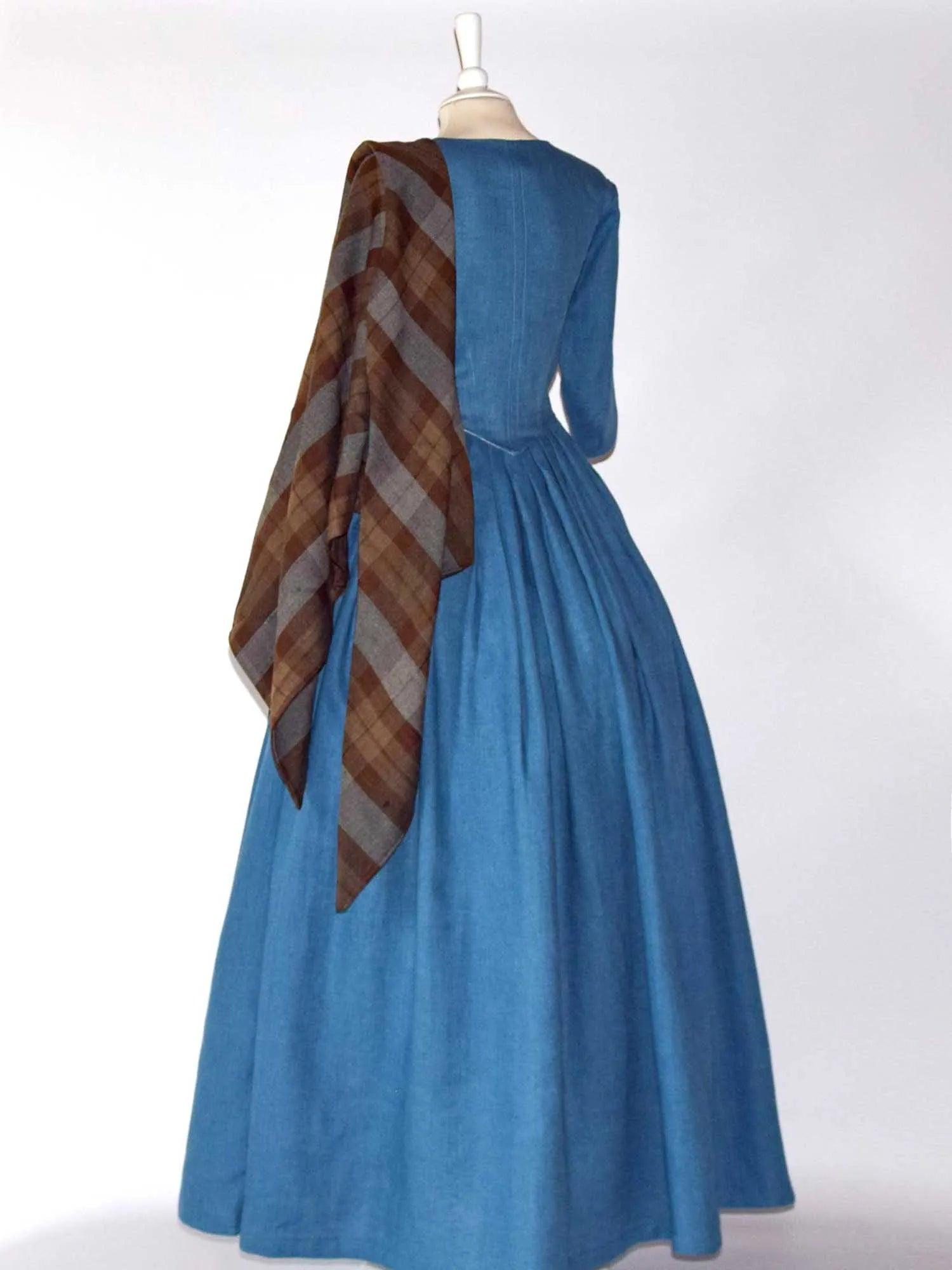 Historical Costume in Steel Blue Linen &amp; Outlander Tartan Shawl - Atelier Serraspina