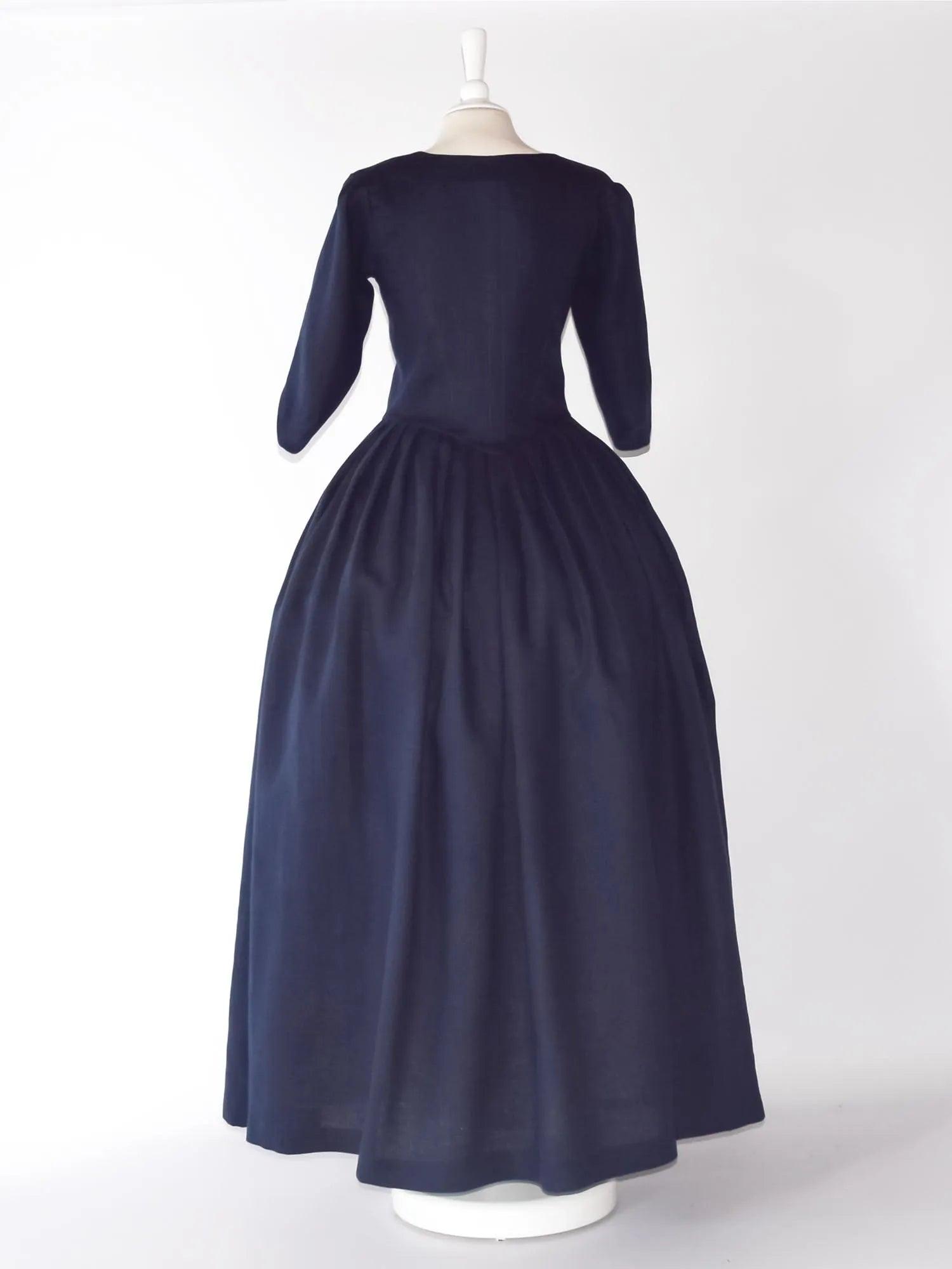 Historical Costume in Night Blue Linen - Atelier Serraspina