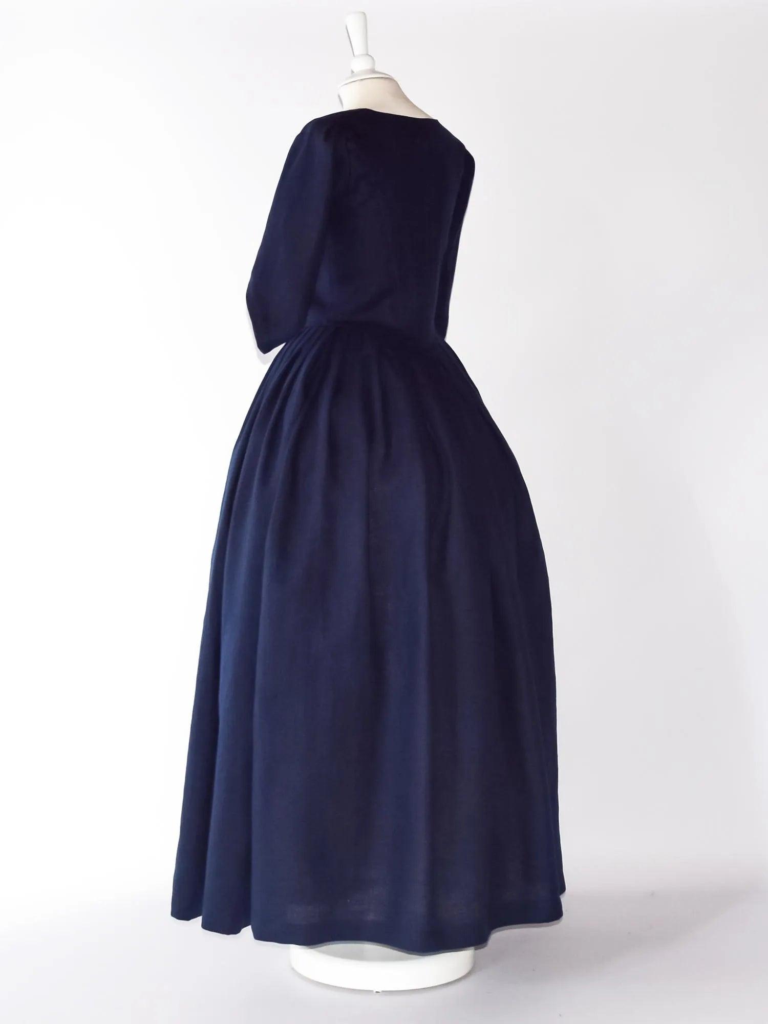 Historical Costume in Night Blue Linen - Atelier Serraspina