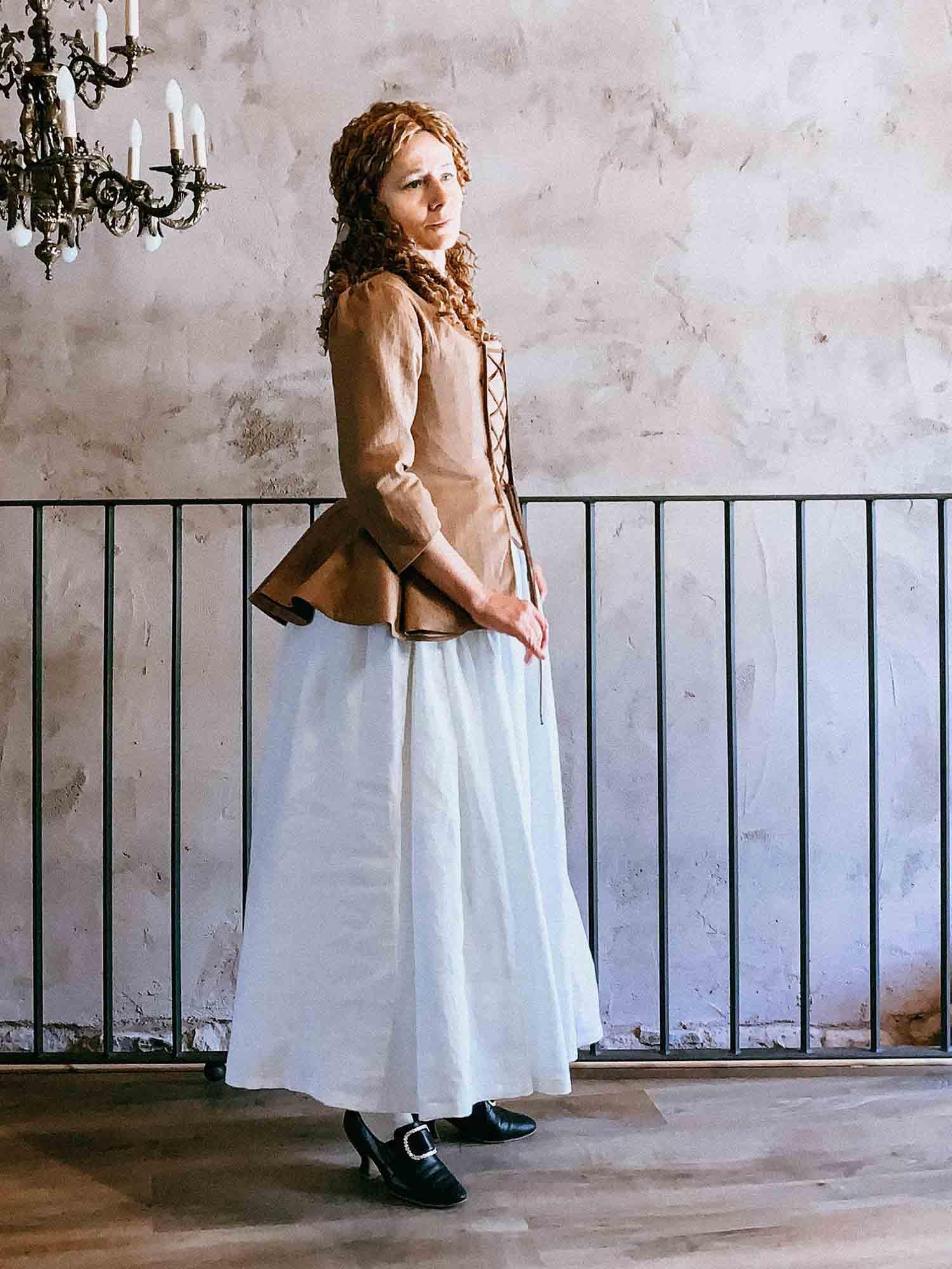 JANET, Colonial Jacket in Toffee Linen - Atelier Serraspina