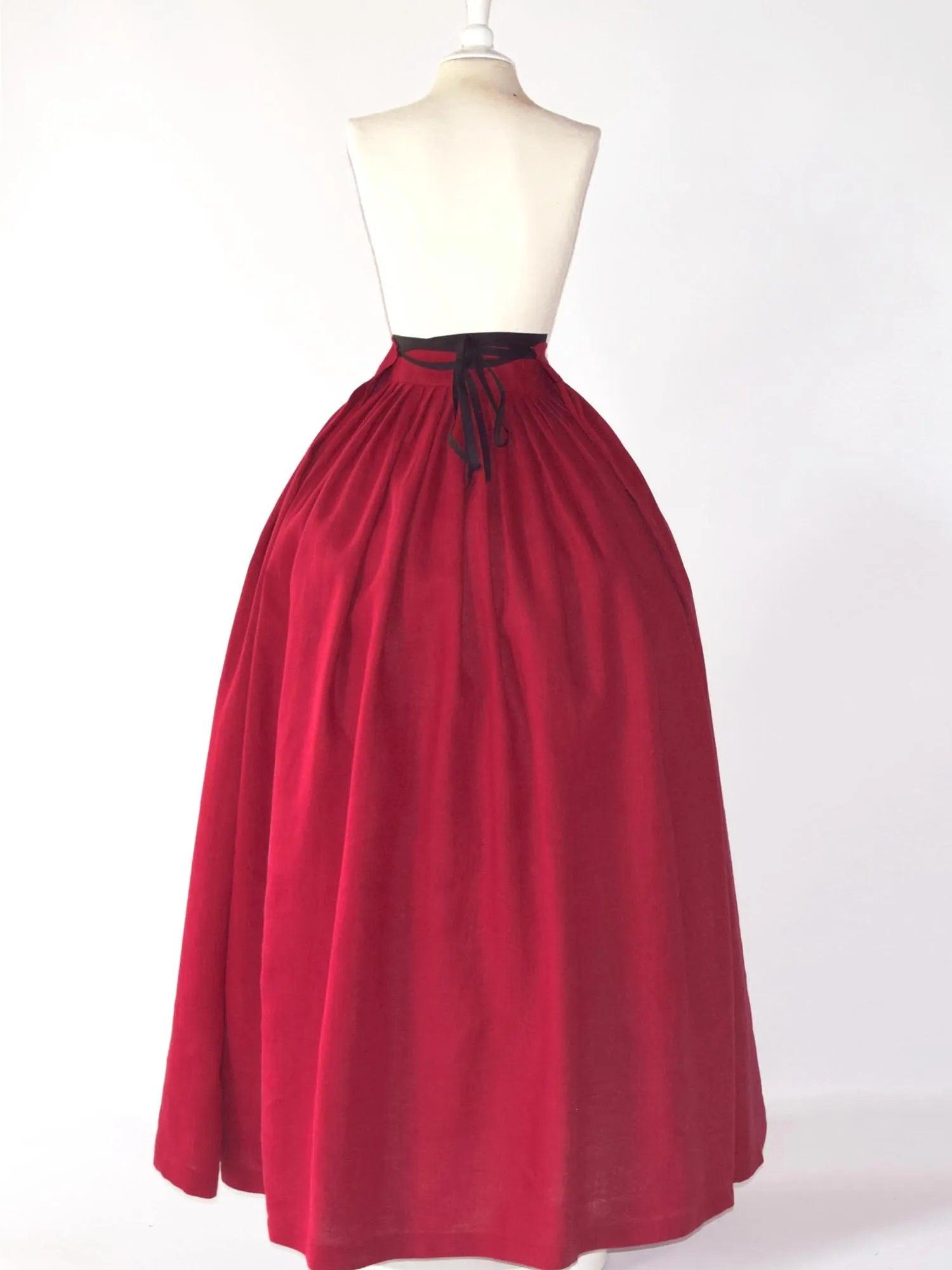 HELOISE, Historical Skirt in Cherry Red Linen - Atelier Serraspina
