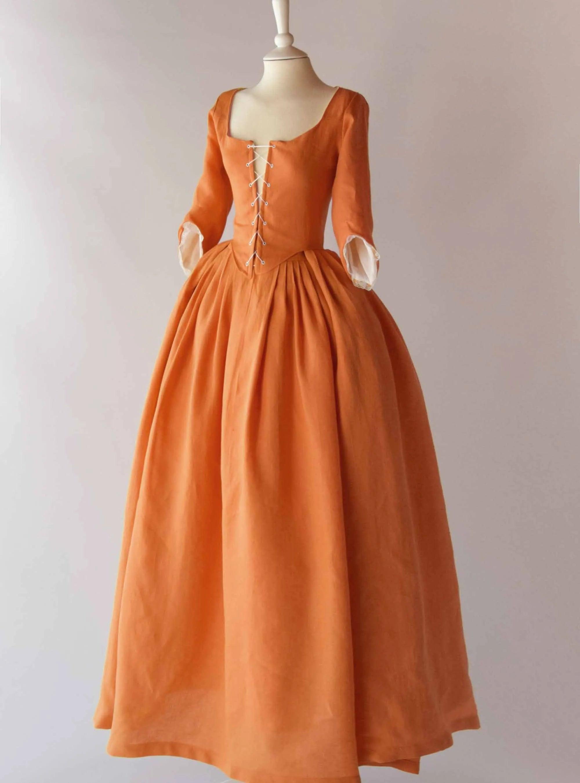 LOUISE, 18th-Century Dress in Apricot Linen - Atelier Serraspina