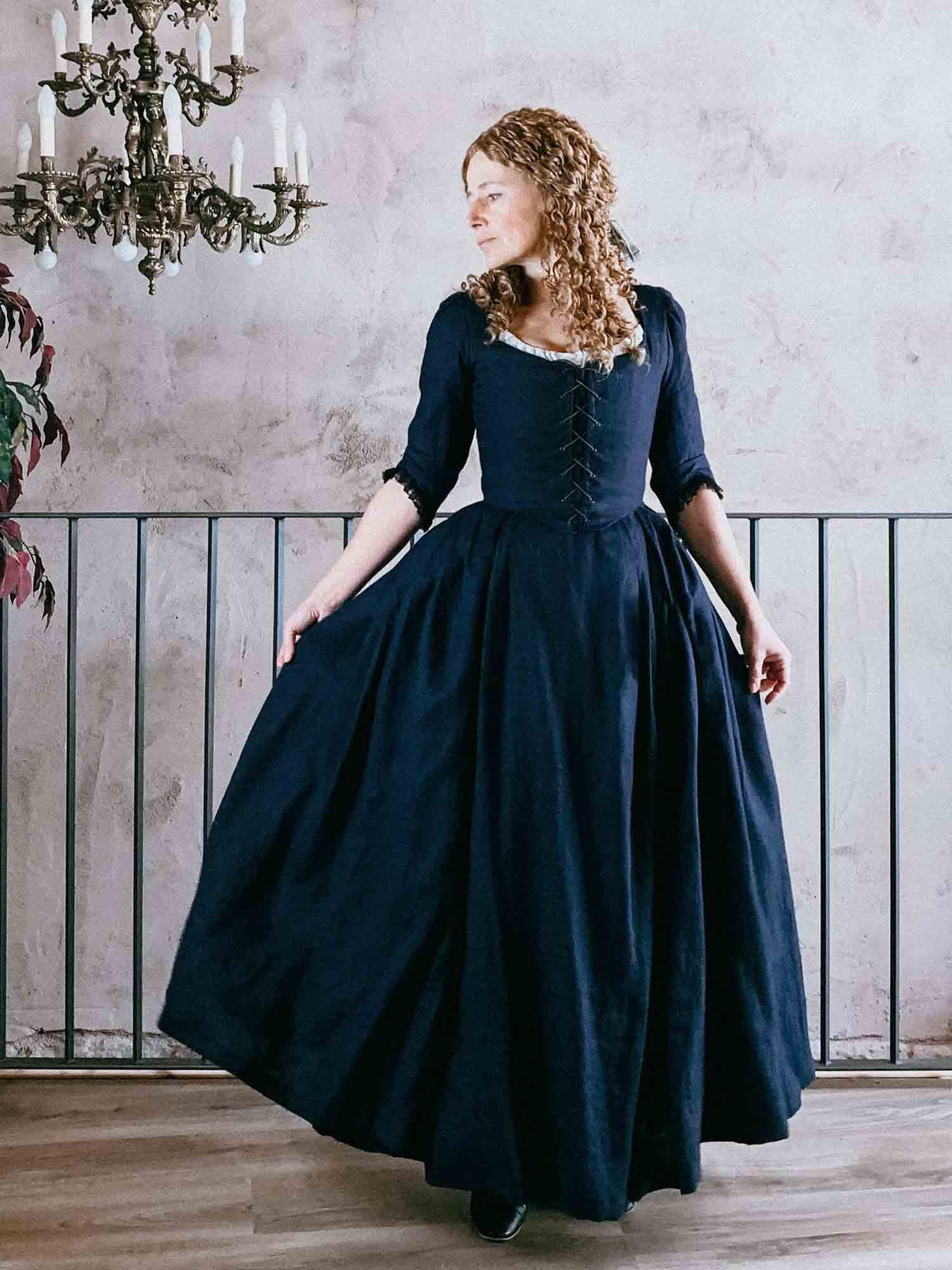 LOUISE, 18th-Century Dress In Night Blue Linen - Atelier Serraspina