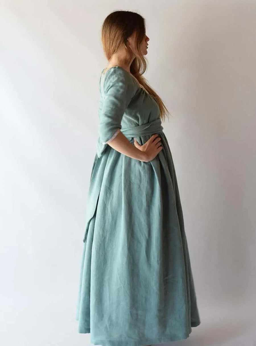 Regency Dress in Almond Green Linen - Handcrafted Historical Costumes - Atelier Serraspina