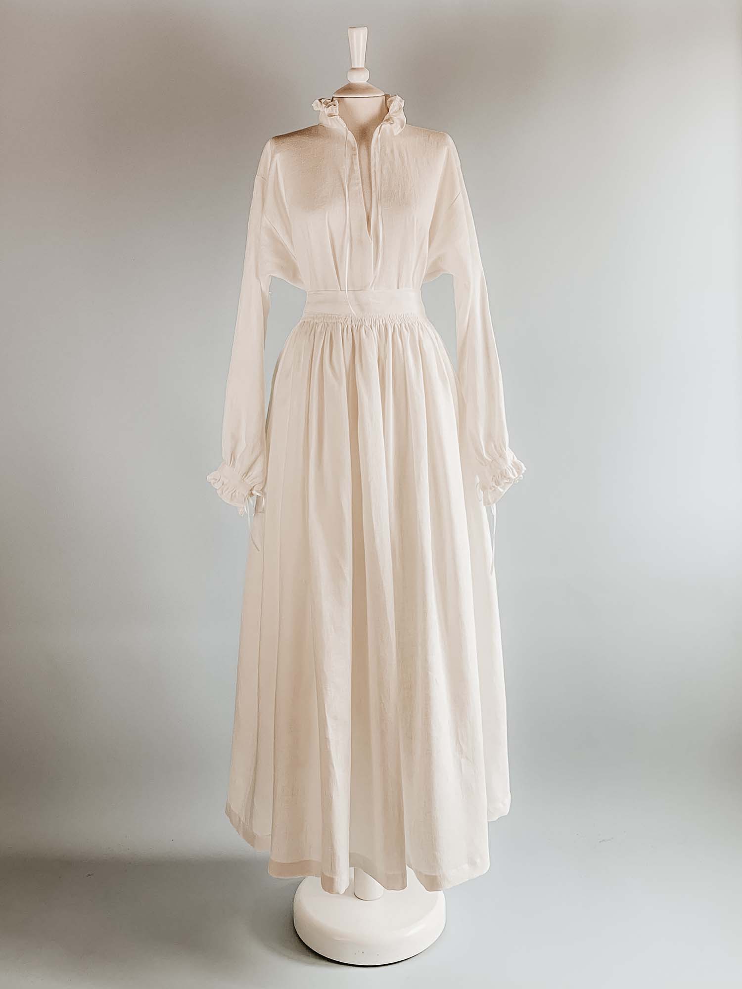 Renaissance Skirt in White Linen - Renaissance Costumes - Atelier Serraspina
