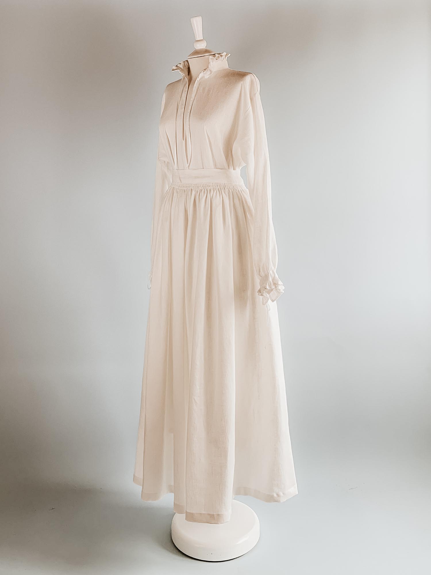 Renaissance Skirt in White Linen - Renaissance Costumes - Atelier Serraspina