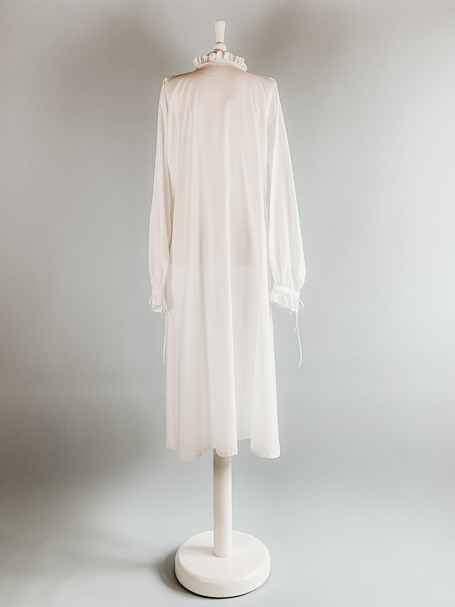 Renaissance Smock in White Cotton with Frilled Collar - Renaissance Chemises - Atelier Serraspina